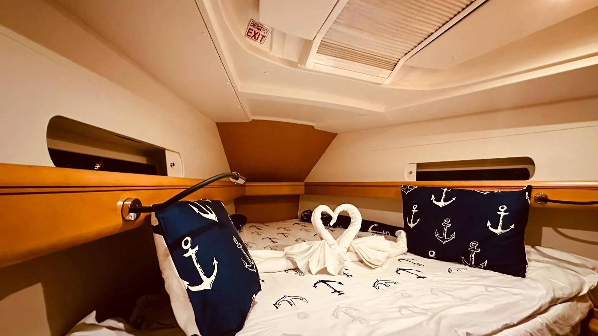 Sleep Aboard A Modern Sailboat In Oeiras Hotel Portugal